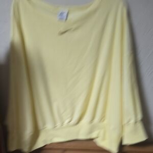 Nike Women's Light Yellow Sweatshirt